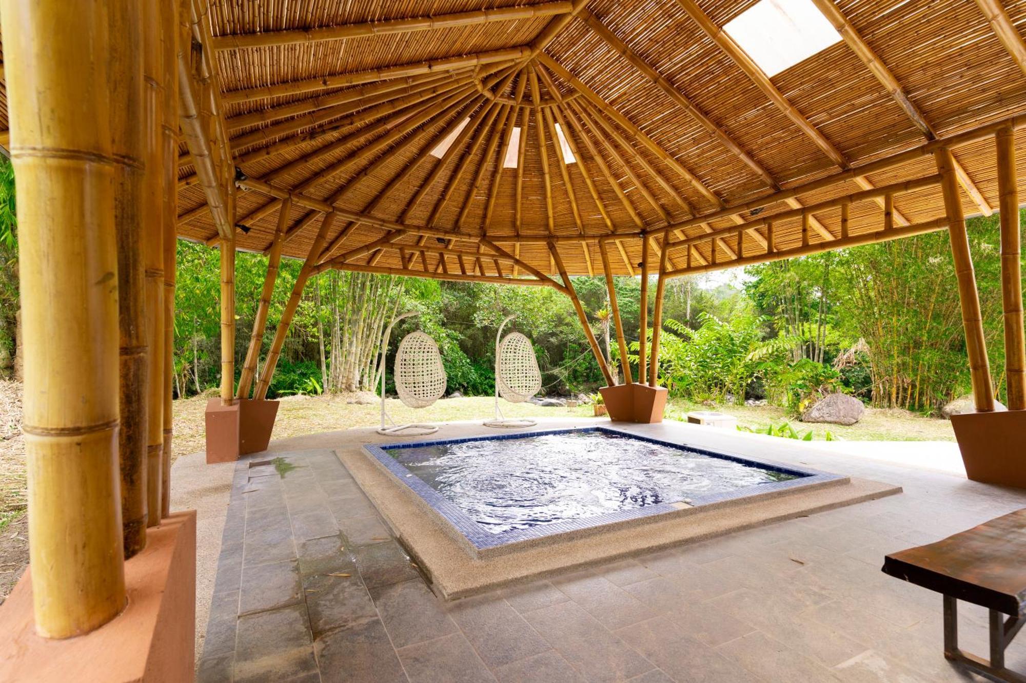 Mindo Garden Lodge And Wildlife Reserve Экстерьер фото