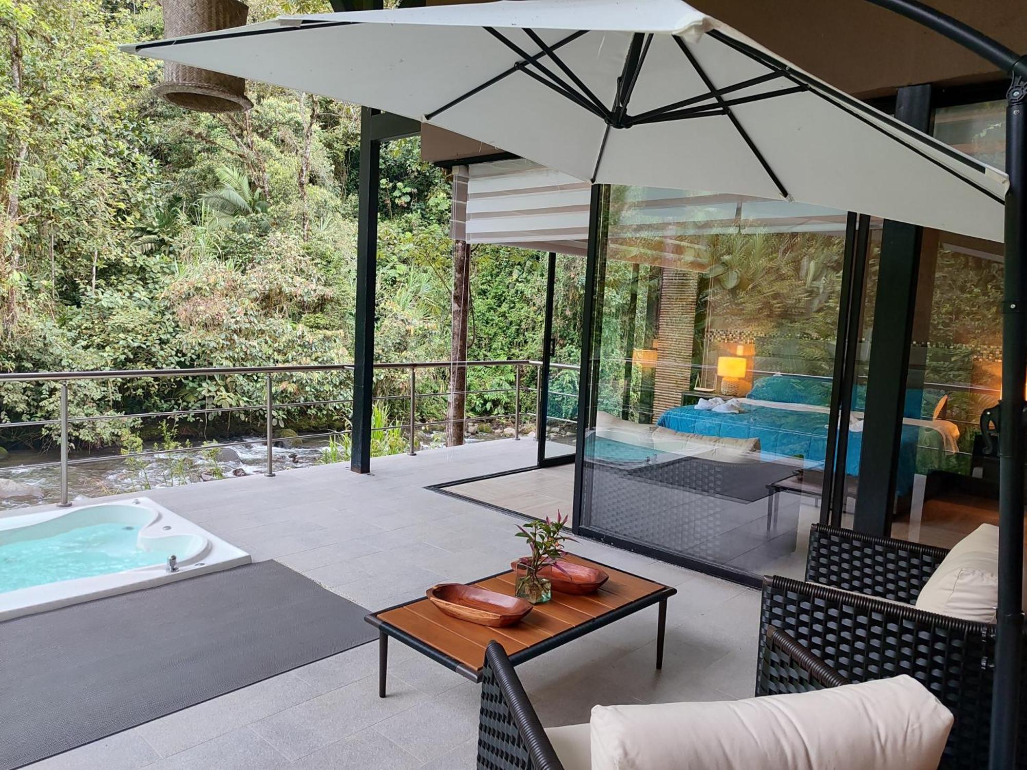 Mindo Garden Lodge And Wildlife Reserve Экстерьер фото