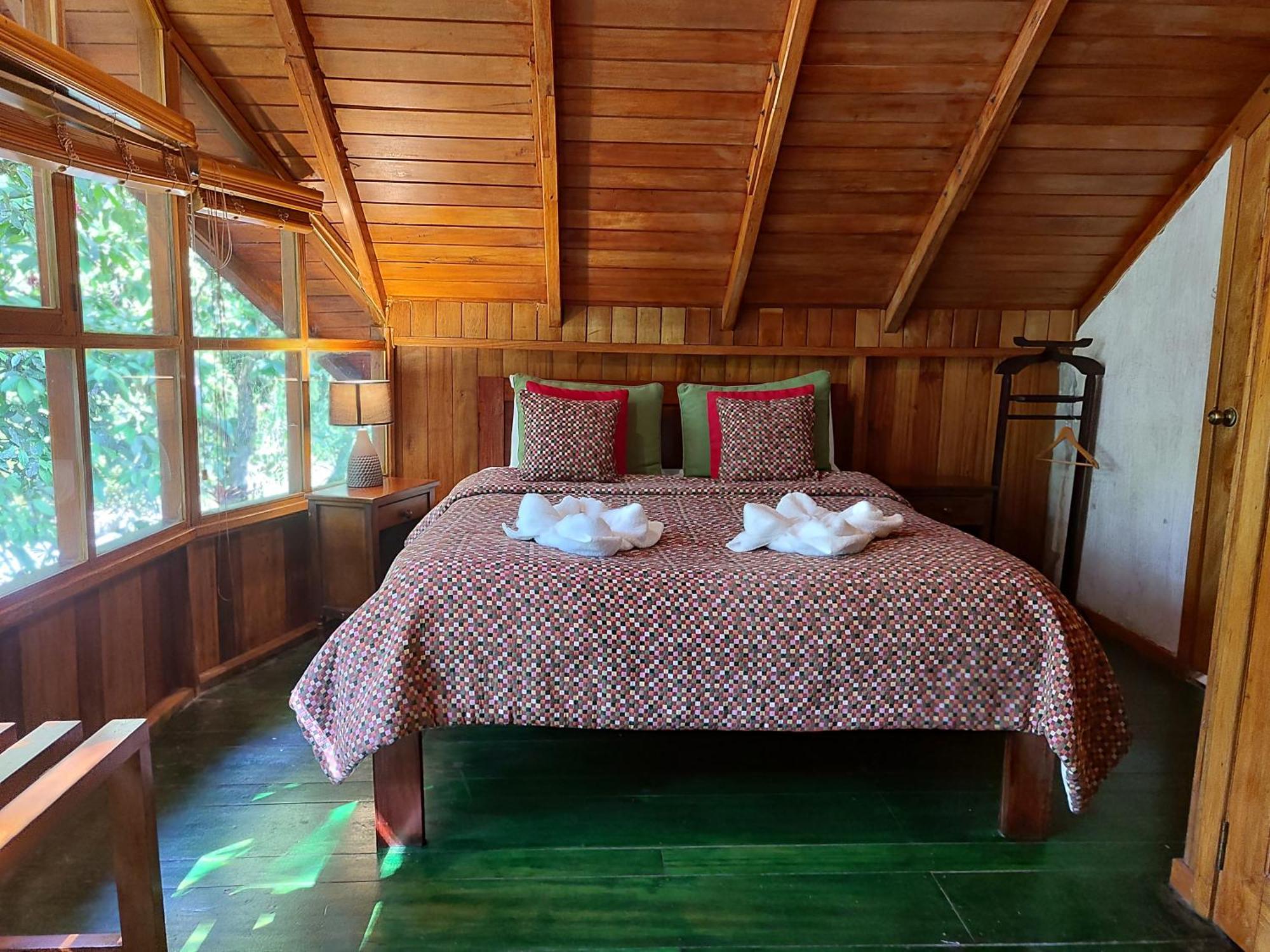 Mindo Garden Lodge And Wildlife Reserve Экстерьер фото
